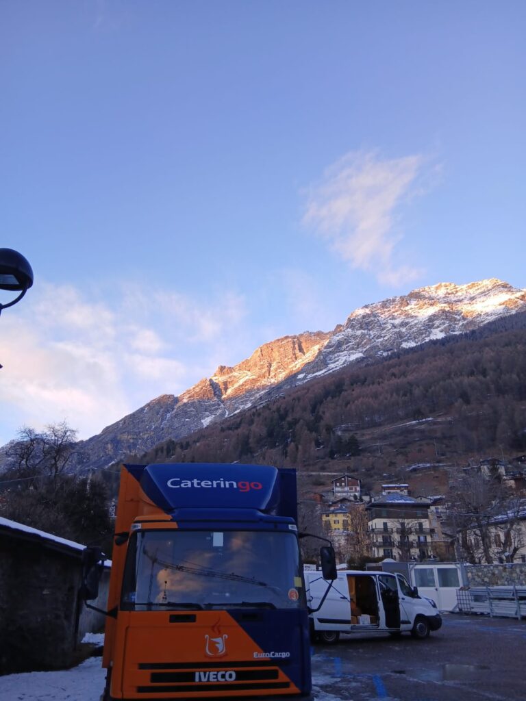 Cateringo - Bormio 2026 - camion cucina attrezzata per eventi sportivi
